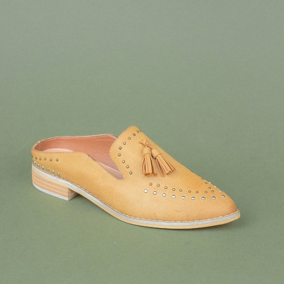 ADLINE STUDDED TASSEL LOAFER - CAMEL - Picture 1 of 3